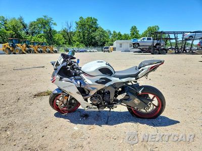 Trzecie zdjęcie samochodu z tyłu: 2025 KAWASAKI ZX636 K VIN:JKBZXJK13SA010748 - miniatura