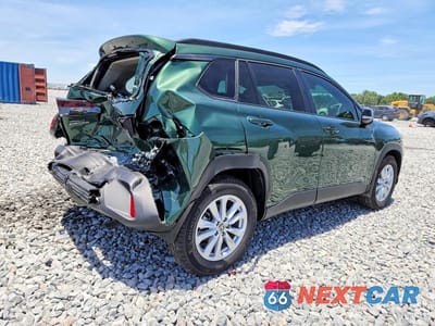 Trzecie zdjęcie samochodu z tyłu: 2026 TOYOTA COROLLA CROSS LE VIN:7MUCAAAG5TV178456 - miniatura