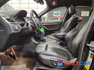 Zdjęcie 7 z 12 samochodu: 2018 BMW X1 XDRIVE28I VIN:WBXHT3C36J5K28366 - miniatura