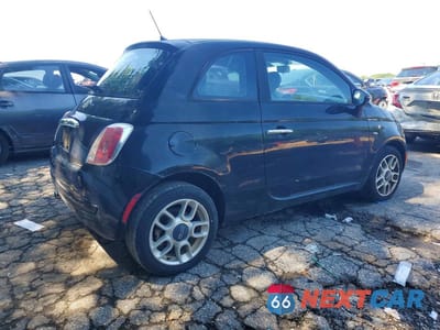 Trzecie zdjęcie samochodu z tyłu: 2013 FIAT 500 POP VIN:3C3CFFAR7DT534296 - miniatura