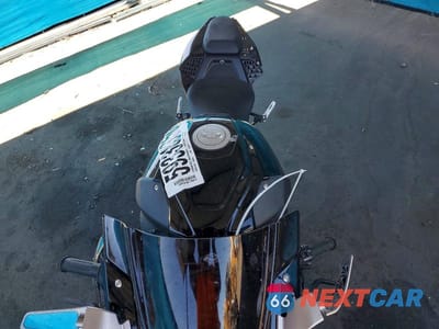 Piąte zdjęcie samochodu w środku: 2022 BMW S 1000 RR VIN:WB10E2309N6G21556 - miniatura