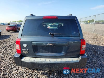Zdjęcie 6 z 12 samochodu: 2008 JEEP PATRIOT SPORT VIN:1J8FF28W28D512000 - miniatura