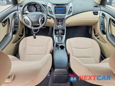 Zdjęcie 8 z 13 samochodu: 2016 HYUNDAI ELANTRA SE VIN:5NPDH4AE0GH740320 - miniatura
