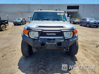 Piąte zdjęcie samochodu w środku: 2007 TOYOTA FJ CRUISER BASE VIN:JTEBU11F070069234 - miniatura