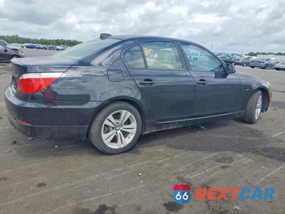 Trzecie zdjęcie samochodu z tyłu: 2010 BMW 528 I VIN:WBANU5C53AC461169 - miniatura