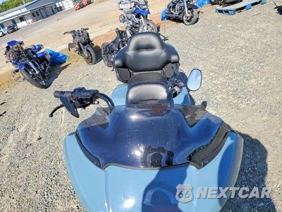 Piąte zdjęcie samochodu w środku: 2024 HARLEY-DAVIDSON FLTRK VIN:1HD1KZF27RB613230 - miniatura