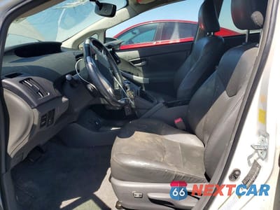 Zdjęcie 7 z 13 samochodu: 2011 TOYOTA PRIUS FOUR VIN:JTDKN3DU3B0257133 - miniatura