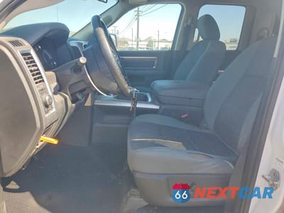 Zdjęcie 7 z 12 samochodu: 2018 RAM 1500 SLT VIN:1C6RR6GTXJS157130 - miniatura