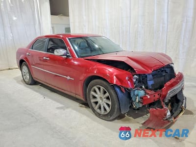 Czwarte zdjęcie samochodu z boku: 2006 CHRYSLER 300C VIN:2C3KA63H26H430891 - miniatura