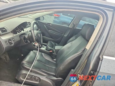 Zdjęcie 7 z 12 samochodu: 2009 VOLKSWAGEN PASSAT TURBO VIN:WVWJK73C39P015383 - miniatura