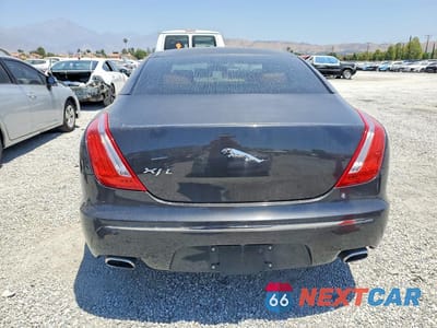 Zdjęcie 6 z 13 samochodu: 2012 JAGUAR XJL VIN:SAJWA2GB1CLV36650 - miniatura