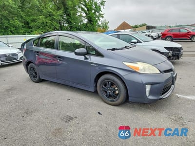 Czwarte zdjęcie samochodu z boku: 2012 TOYOTA PRIUS TWO VIN:JTDKN3DU4C1594292 - miniatura
