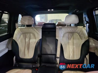 Zdjęcie 10 z 13 samochodu: 2019 BMW X7 XDRIVE40I VIN:5UXCW2C50KLB43760 - miniatura