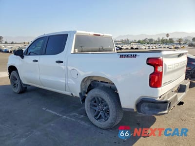 Drugie zdjęcie samochodu z przodu: 2020 CHEVROLET SILVERADO K1500 LT TRAIL BOSS VIN:1GCPYFED7LZ289450 - miniatura