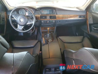 Zdjęcie 8 z 12 samochodu: 2007 BMW 530 I VIN:WBANE73547CM53194 - miniatura