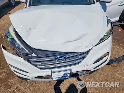 Zdjęcie 11 z 13 samochodu: 2017 HYUNDAI TUCSON VALUE VIN:KM8J3CA22HU571695 - miniatura