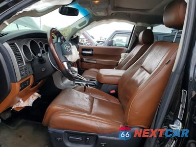 Zdjęcie 7 z 13 samochodu: 2016 TOYOTA SEQUOIA PLATINUM VIN:5TDDW5G13GS145682 - miniatura