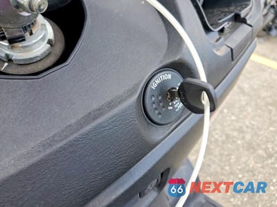 Zdjęcie 8 z 9 samochodu: 2019 SUZUKI UH200 VIN:MLCCH41A2K1600104 - miniatura