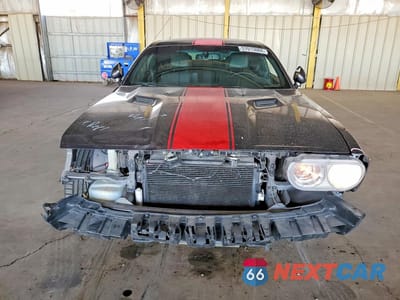 Piąte zdjęcie samochodu w środku: 2014 DODGE CHALLENGER SXT VIN:2C3CDYAG3EH294996 - miniatura