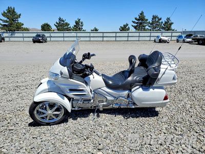 Trzecie zdjęcie samochodu z tyłu: 2008 HONDA GL1800 VIN:1HFSC47L48A704074 - miniatura