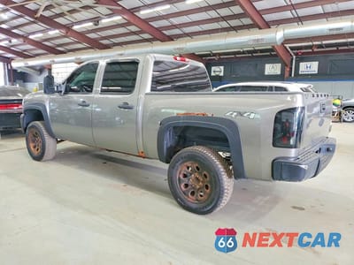 Drugie zdjęcie samochodu z przodu: 2012 CHEVROLET SILVERADO K1500 VIN:1GCPKPE70CF236656 - miniatura