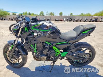 Trzecie zdjęcie samochodu z tyłu: 2025 KAWASAKI ER650 N VIN:ML5EREN12SDAF6813 - miniatura