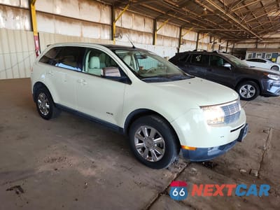 Czwarte zdjęcie samochodu z boku: 2007 LINCOLN MKX VIN:2LMDU88C17BJ35192 - miniatura