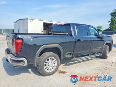Trzecie zdjęcie samochodu z tyłu: 2024 GMC SIERRA K2500 SLE VIN:1GT49ME75RF462410 - miniatura