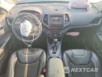 Zdjęcie 8 z 13 samochodu: 2019 JEEP CHEROKEE LATITUDE PLUS VIN:1C4PJLLB2KD369920 - miniatura