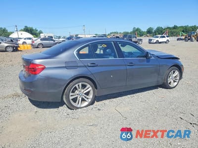 Trzecie zdjęcie samochodu z tyłu: 2018 BMW 330 XI VIN:WBA8D9C53JEB35190 - miniatura