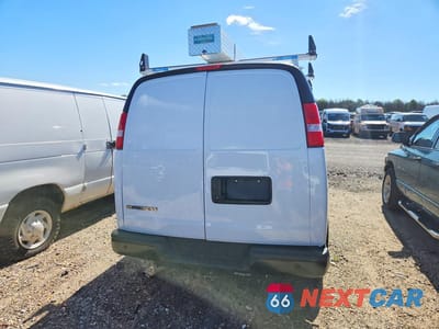 Zdjęcie 6 z 13 samochodu: 2025 CHEVROLET EXPRESS G2500 VIN:1GCWGAF79S1156583 - miniatura