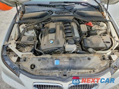 Zdjęcie 11 z 12 samochodu: 2008 BMW 528 I VIN:WBANU535X8C111323 - miniatura