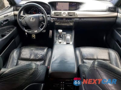 Zdjęcie 8 z 13 samochodu: 2014 LEXUS LS 460 VIN:JTHBL5EFXE5131651 - miniatura