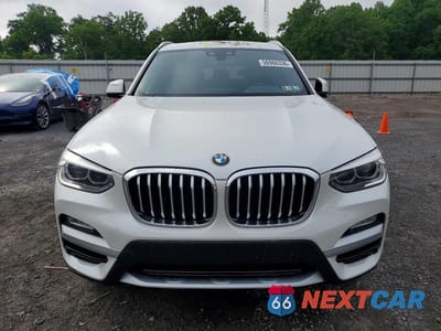 Piąte zdjęcie samochodu w środku: 2019 BMW X3 XDRIVE30I VIN:5UXTR9C52KLP95406 - miniatura