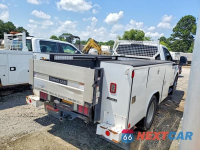 Trzecie zdjęcie samochodu z tyłu: 2022 FORD F350 SUPER DUTY VIN:1FDRF3G61NEC91647 - miniatura
