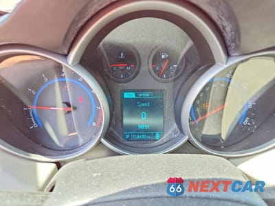 Zdjęcie 9 z 12 samochodu: 2015 CHEVROLET CRUZE LS VIN:1G1PA5SG0F7179538 - miniatura