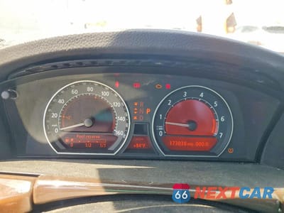 Zdjęcie 9 z 12 samochodu: 2006 BMW 750 LI VIN:WBAHN83536DT62817 - miniatura