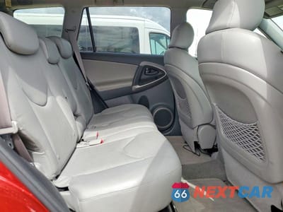 Zdjęcie 11 z 13 samochodu: 2008 TOYOTA RAV4 LIMITED VIN:JTMBD31V886080133 - miniatura