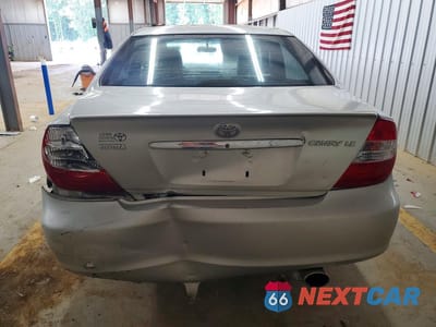 Zdjęcie 6 z 12 samochodu: 2003 TOYOTA CAMRY LE VIN:JTDBE32K330227956 - miniatura