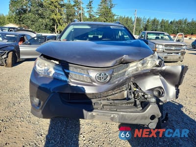 Piąte zdjęcie samochodu w środku: 2015 TOYOTA RAV4 LE VIN:2T3BFREV1FW340312 - miniatura