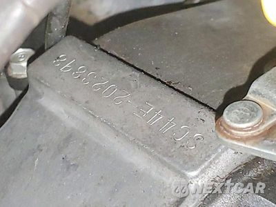 Zdjęcie 9 z 10 samochodu: 2000 HONDA CBR900 RR VIN:JH2SC4401YM004846 - miniatura