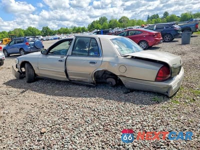 Drugie zdjęcie samochodu z przodu: 2006 MERCURY GRAND MARQUIS LS VIN:2MEFM75V16X606086 - miniatura