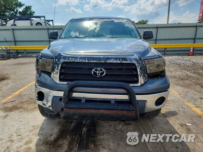 Piąte zdjęcie samochodu w środku: 2008 TOYOTA TUNDRA SR5 VIN:5TFRV54178X041611 - miniatura