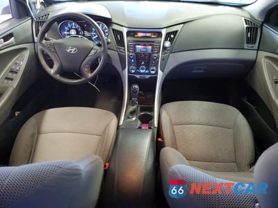 Zdjęcie 8 z 12 samochodu: 2014 HYUNDAI SONATA GLS VIN:5NPEB4AC1EH906930 - miniatura