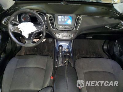 Zdjęcie 8 z 12 samochodu: 2018 CHEVROLET MALIBU LT VIN:1G1ZD5ST7JF240167 - miniatura
