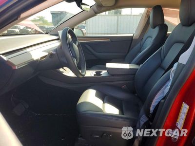 Zdjęcie 7 z 14 samochodu: 2023 TESLA MODEL Y VIN:7SAYGDEE8PF928230 - miniatura