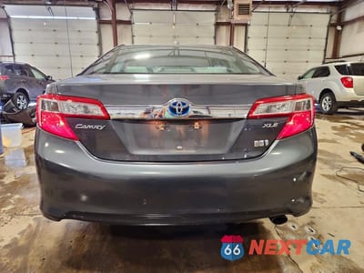 Zdjęcie 6 z 13 samochodu: 2012 TOYOTA CAMRY HYBRID XLE VIN:4T1BD1FK9CU052599 - miniatura