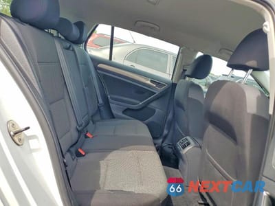 Zdjęcie 10 z 12 samochodu: 2016 VOLKSWAGEN GOLF S/SE VIN:3VW217AU1GM037224 - miniatura