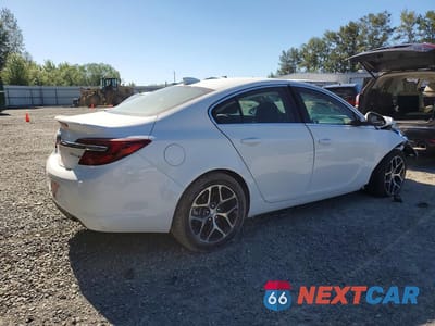 Trzecie zdjęcie samochodu z tyłu: 2017 BUICK REGAL SPORT TOURING VIN:2G4GL5EX8H9125141 - miniatura