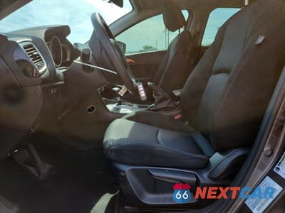 Zdjęcie 7 z 12 samochodu: 2014 MAZDA 3 SPORT VIN:JM1BM1U7XE1210830 - miniatura